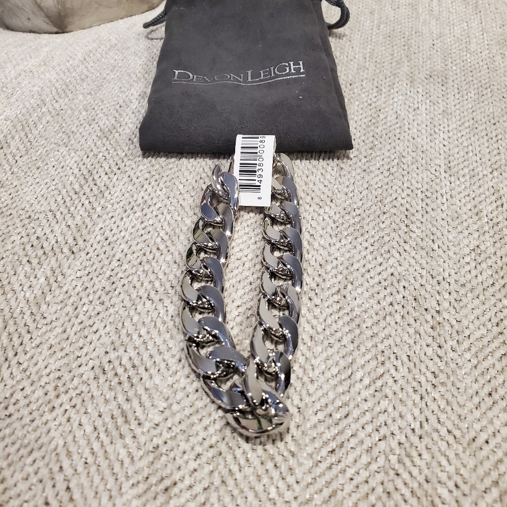 Brand new unisex Devon Leigh silver tone br